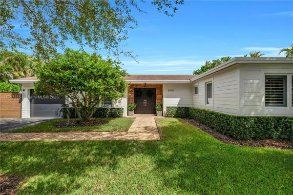 8975 SW 83rd St, Unincorporated Dade County, Florida 33173, image 1