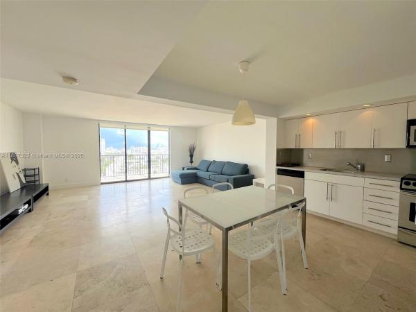 Tower 1800, 1800 Collins Ave #12E, Miami Beach, Florida 33139, image 1