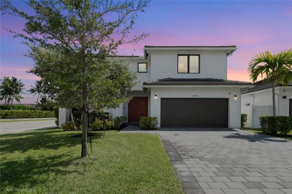 23241 SW 107th Ave, Unincorporated Dade County, Florida 33032, image 1