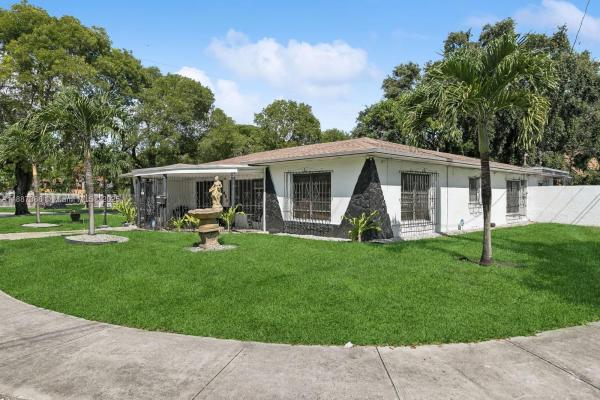 7th Avenue Highlands, 469 NW 69th St, Miami, Florida 33150, image 1