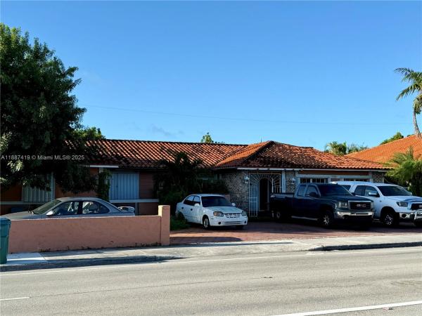 Coral Way Estates, 11420 SW 24th St, University Park, Florida 33165, image 3