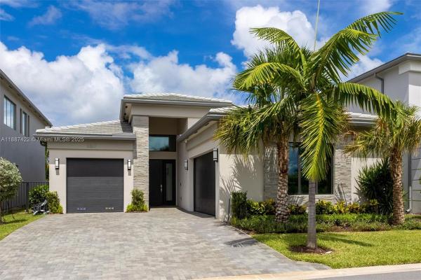 8367 Royal County Down Rd, Boca Raton, Florida 33434, image 1