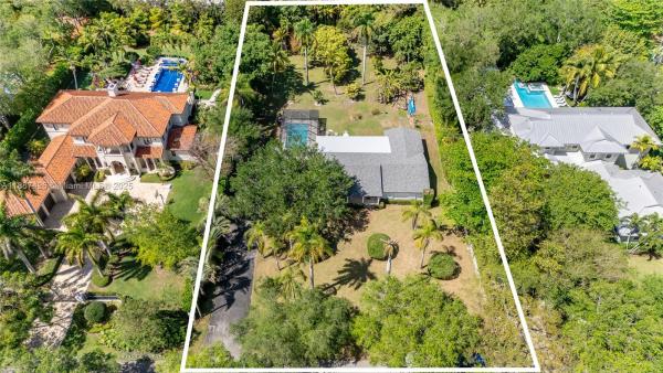 Holiday Estates, 7485 SW 122nd St, Pinecrest, Florida 33156, image 2