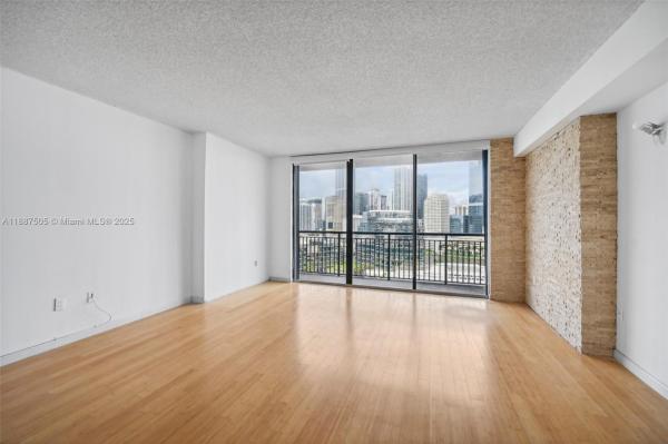Brickell Key Two, 540 Brickell Key Dr #1807, Miami, Florida 33131, image 1