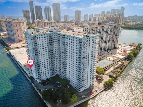 Winston Towers 500, 301 174th St #618, Sunny Isles Beach, Florida 33160, image 2