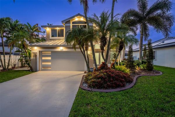Emerald Sound At Silver Lakes, 612 SW 179th Ave, Pembroke Pines, Florida 33029, image 1