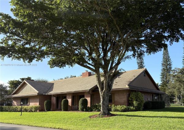 Lago Mar Colony, 100 NW 129th Ave, Plantation, Florida 33325, image 1