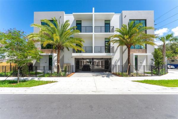 Lemon City Whites, 501 NE 61st St #517, Miami, Florida 33137, image 1