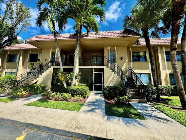 Racquet Club At Bonaventure, 302 Lakeview Dr #203, Weston, Florida 33326, image 1