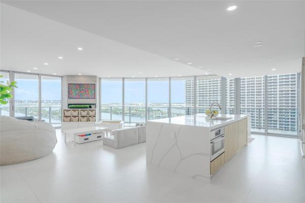 Aria On The Bay, 488 NE 18th St #2612/2615, Miami, Florida 33132, image 1