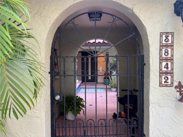 3842 Alcantara Ave #71D, Doral, Florida 33178, image 1
