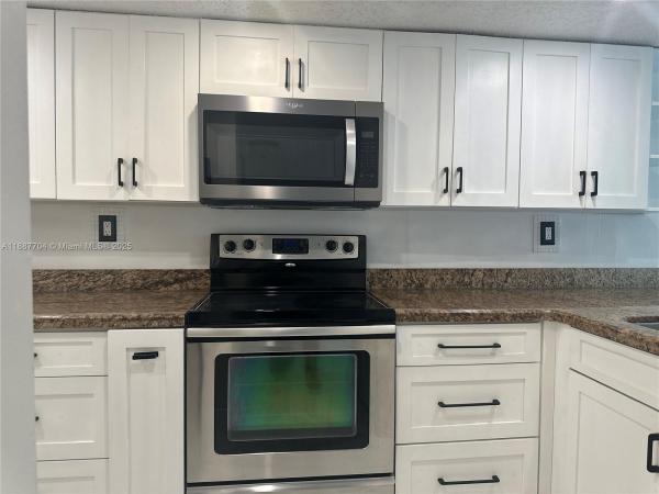 Hialeah Gardens, Florida 33016, image 1
