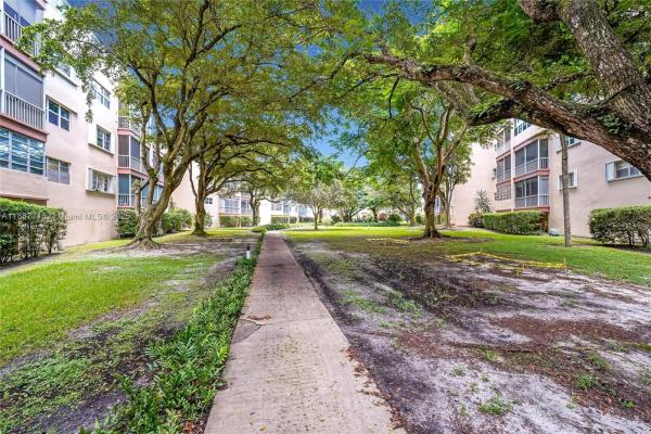 Plantation Terrace, 6731 Cypress Rd #303, Plantation, Florida 33317, image 1