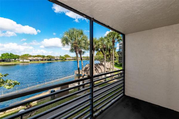 Colony Point, 1100 Colony Point Cir #208, Pembroke Pines, Florida 33026, image 1