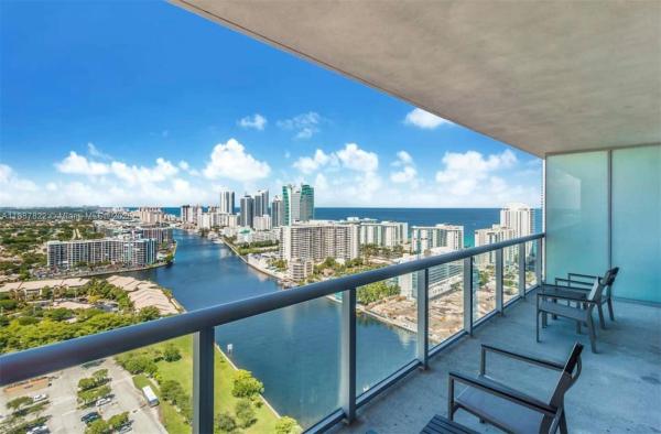Hallandale Beach, Florida 33009, image 1