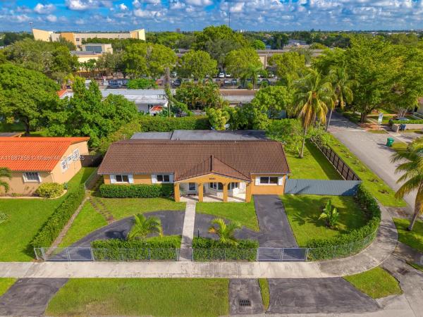 9361 SW 30th Ter, Unincorporated Dade County, Florida 33165, image 1