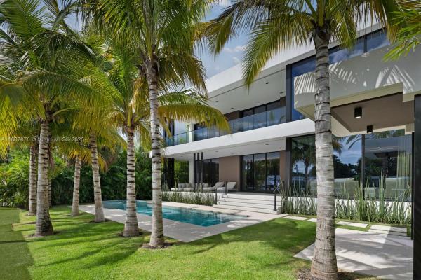 Keystone Island, 13225 Arch Creek Ter, North Miami, Florida 33181, image 1