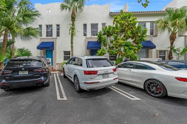 3067 Center St #17, Miami, Florida 33133, image 1