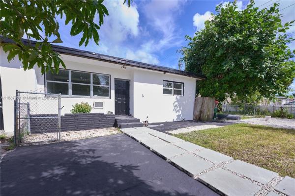 11501 NW 27th Ave #2639, Unincorporated Dade County, Florida 33167, image 1