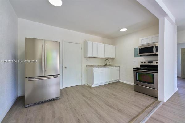 Golf Park, 11501 NW 27th Ave #2639, Westview, Florida 33167, image 2