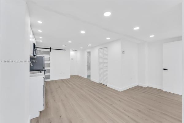 The Four Ambassadors, 801 Brickell Bay Dr #2066, Miami, Florida 33131, image 1