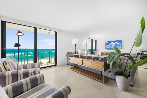 Oceanfront Plaza, 2625 Collins Ave #907, Miami Beach, Florida 33140, image 1