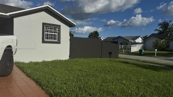 Oak Park, 20923 SW 126th Ct, Goulds, Florida 33177, image 2