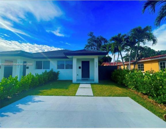 6329 SW 23rd St, Unincorporated Dade County, Florida 33155, image 1