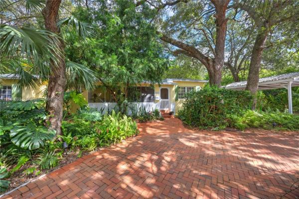 5925 SW 51st St, Unincorporated Dade County, Florida 33155, image 1