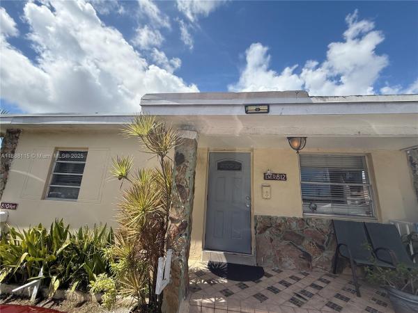 Riverside Farms, 810 NW 24th Ct, Miami, Florida 33125, image 1
