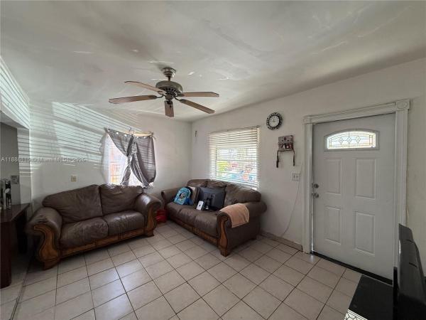 Riverside Farms, 810 NW 24th Ct, Miami, Florida 33125, image 2