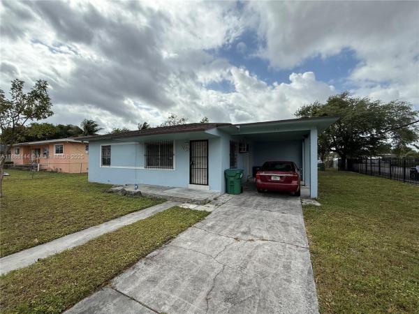 1090 NW 112th St, Unincorporated Dade County, Florida 33168, image 1