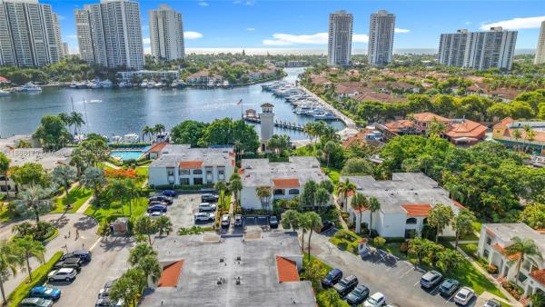 3552 Magellan Cir #122, Aventura, Florida 33180, image 1
