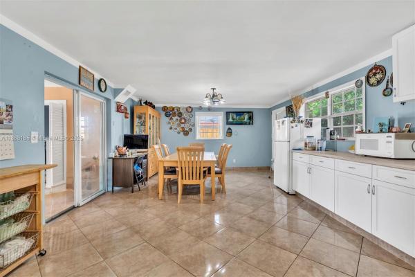 Belvedere Heights, 2041 Wellington Rd, West Palm Beach, Florida 33409, image 2