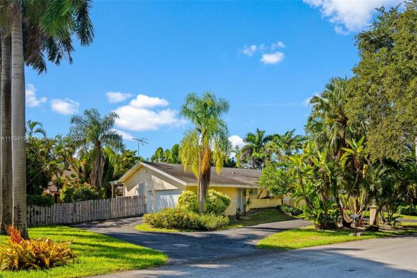 Old Cutler Shores, 17900 SW 83rd Ave, Palmetto Bay, Florida 33157, image 2