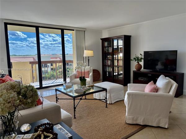 Biltmore 2, 600 Biltmore Way #718, Coral Gables, Florida 33134, image 1