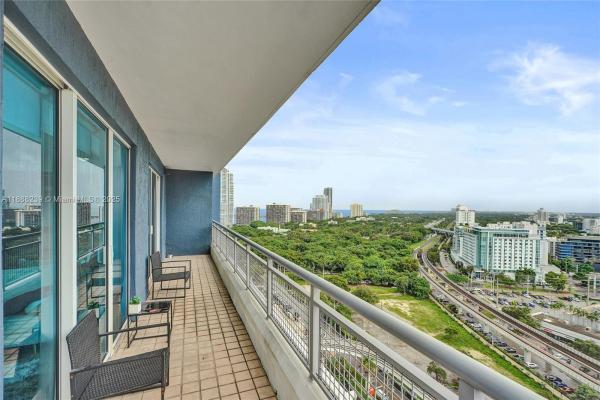 Infinity At Brickell, 60 SW 13th St #1721, Miami, Florida 33130, image 1