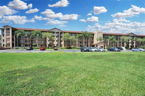 Suffolk At Century Village, 13800 SW 14th St #409C, Pembroke Pines, Florida 33027, image 1