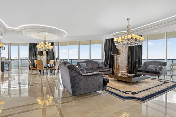 Bal Harbour Center, Bal Harbour, Florida 33154, image 2