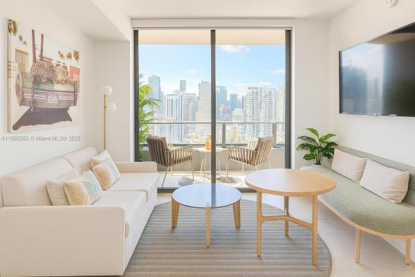  #3214, Miami, Florida 33132, image 1