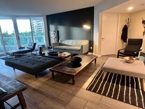 South Tower At The Point, 21055 Yacht Club Dr #606, Aventura, Florida 33180, image 1
