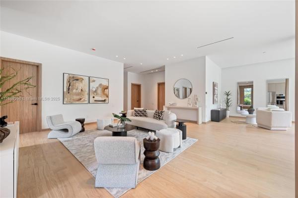 Brentwood, 270 NE 46th St, Miami, Florida 33137, image 3