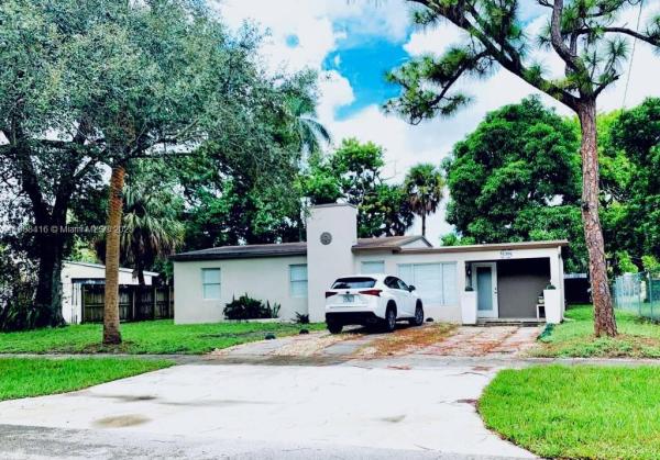 Woodland Park, 139 SW 21st Way, Fort Lauderdale, Florida 33312, image 1