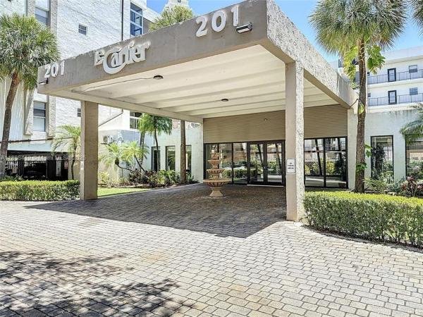 Le Cartier, 201 178th Dr #427, Sunny Isles Beach, Florida 33160, image 1
