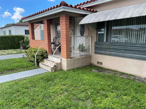 Palm Springs, 265 W 55th St, Hialeah, Florida 33012, image 3