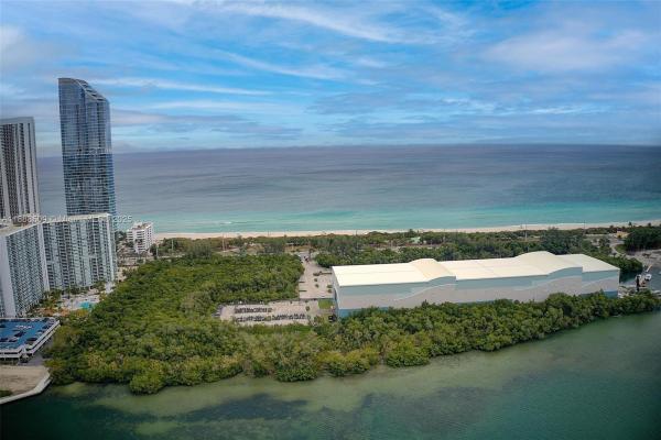 Arlen House Central, 300 Bayview Dr #2108, Sunny Isles Beach, Florida 33160, image 1