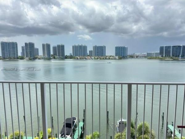 Le Laurier, 17800 N Bay Rd #704, Sunny Isles Beach, Florida 33160, image 1