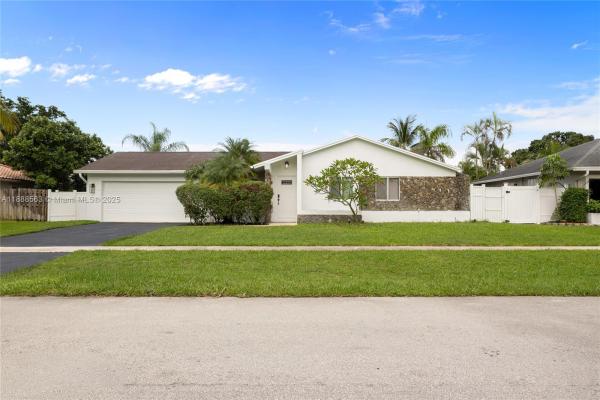 Indian Head At Loggers Run, 20847 Sugarloaf Ln, Boca Raton, Florida 33428, image 1