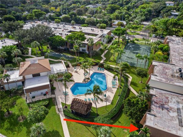 Sunrise Point, 8277 SW 128 St #108, Pinecrest, Florida 33156, image 1