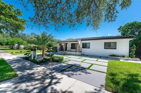 Foust, 625 Miller Dr, Miami Springs, Florida 33166, image 1